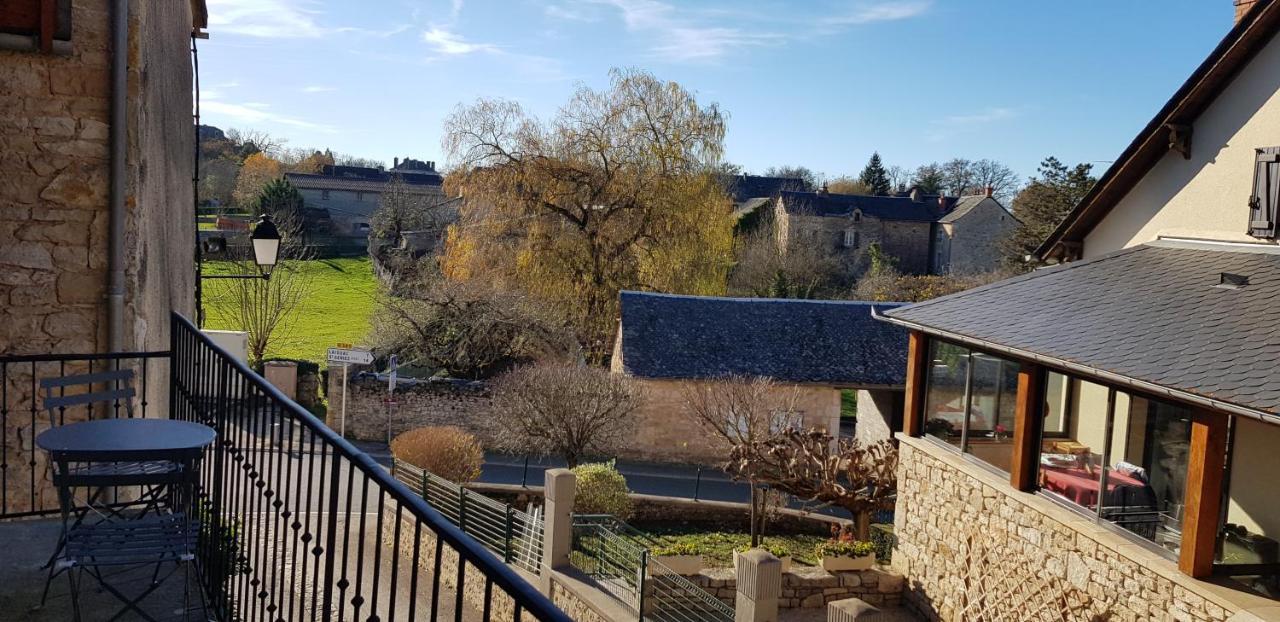 Le Gite De La Vieille Eglise De Coussergues Bagian luar foto