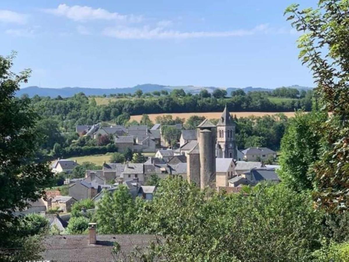 Le Gite De La Vieille Eglise De Coussergues Bagian luar foto